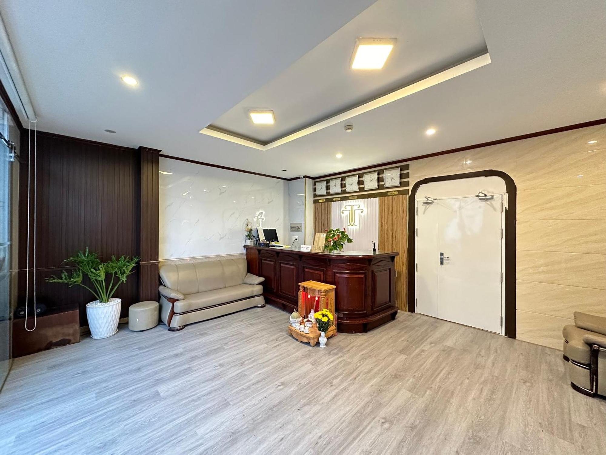 Thanh Thanh 5 Dalat Hotel - Ks Gan Cho Dem Gia Re ภายนอก รูปภาพ