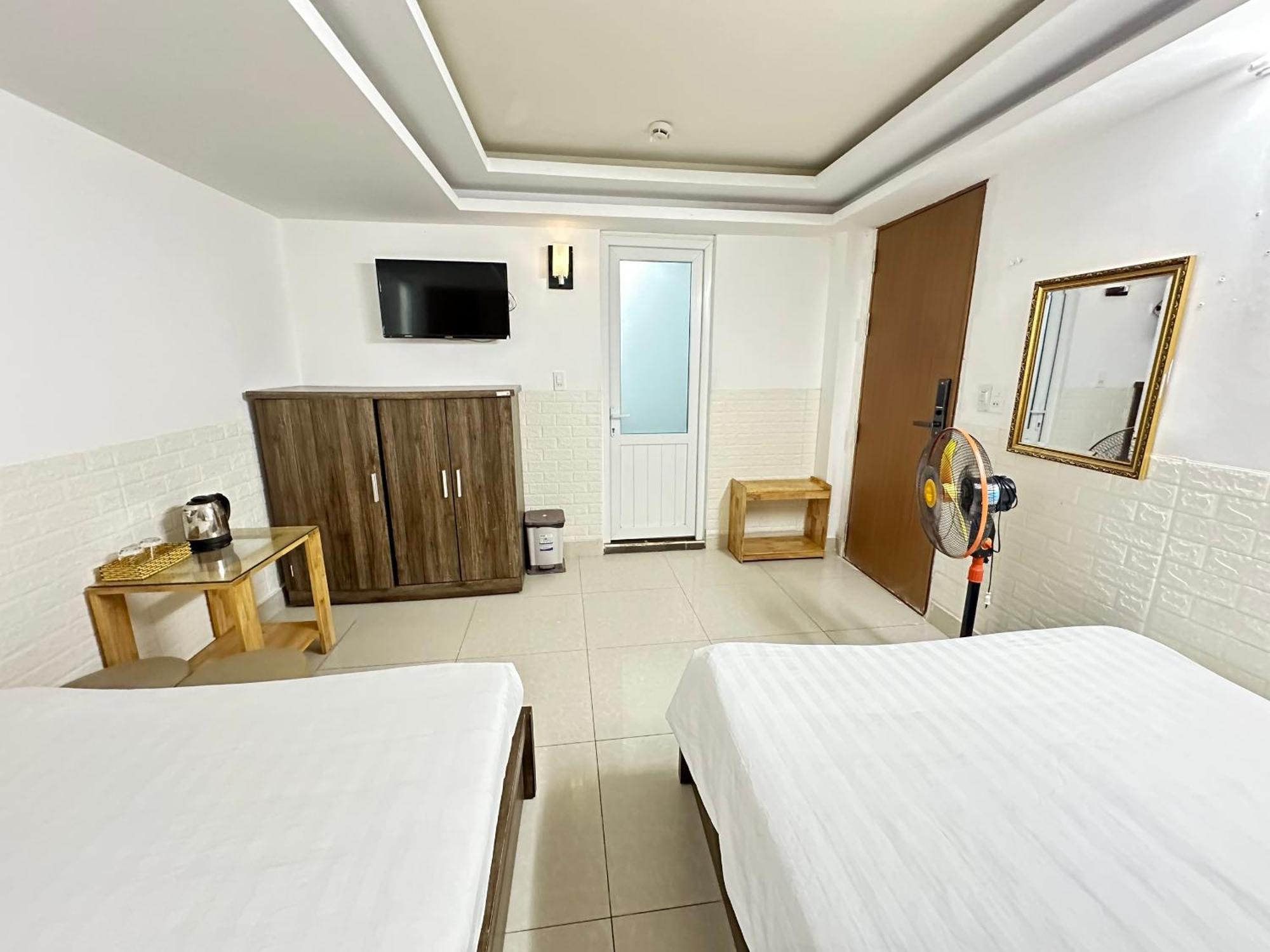 Thanh Thanh 5 Dalat Hotel - Ks Gan Cho Dem Gia Re ภายนอก รูปภาพ